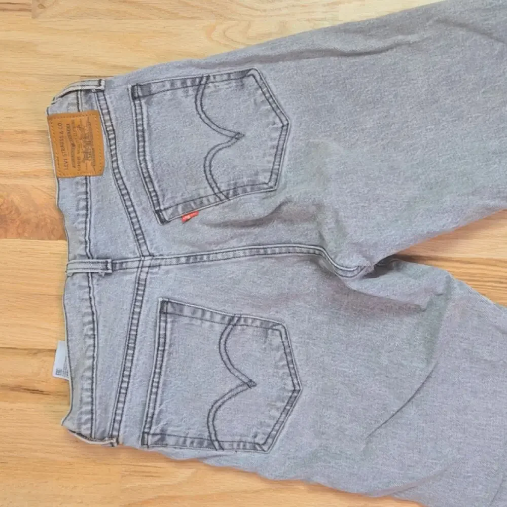 Levi Strauss & Co women's Gray Wedgie Size 27
